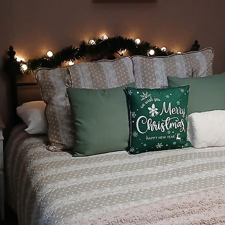 Maison De Berry Bed & Breakfast Villedieu-les-Poëles Eksteriør bilde
