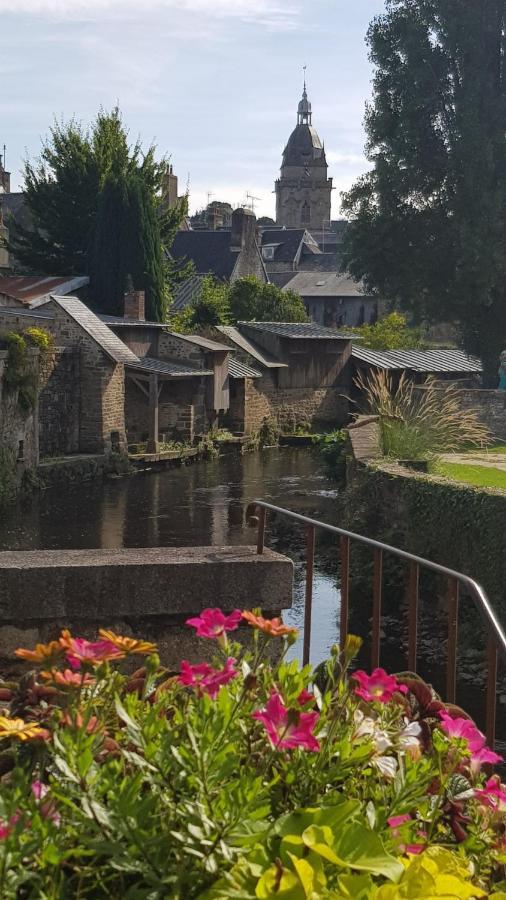 Maison De Berry Bed & Breakfast Villedieu-les-Poëles Eksteriør bilde